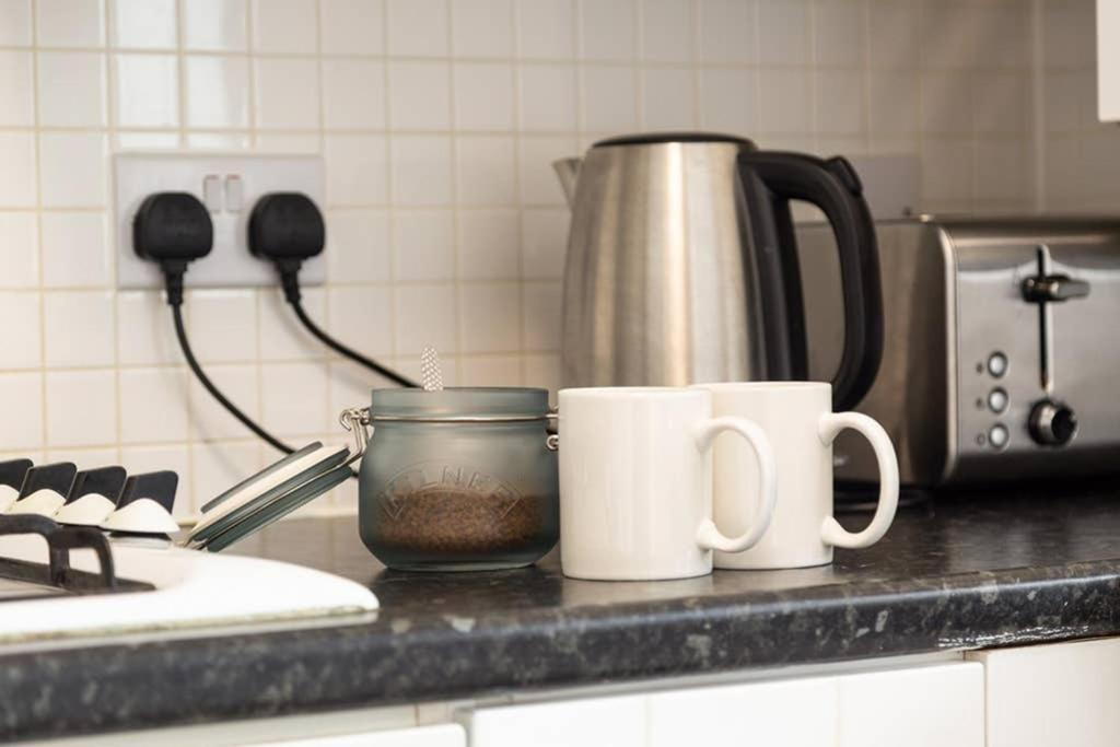 Bristol 2 Bedroom Apartment Free Parking מראה חיצוני תמונה