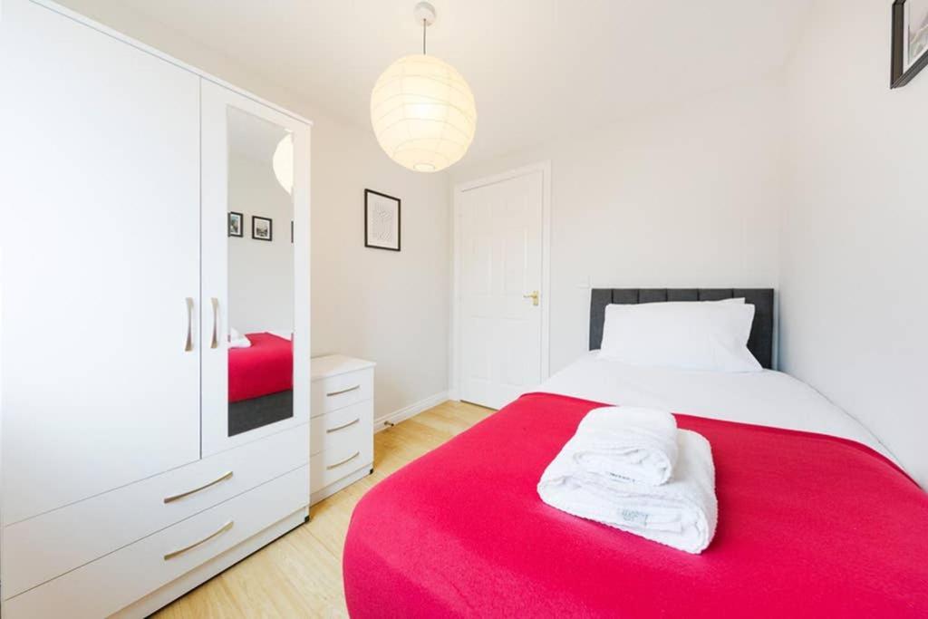 Bristol 2 Bedroom Apartment Free Parking מראה חיצוני תמונה